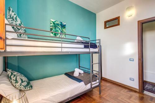 Lungarno Bellavista Penthouse - image 6