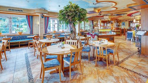 Restaurant, Hotel Christel in Heimbuchenthal