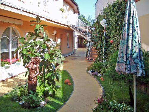 ทัศนียภาพภายนอกโรงแรม, ABEN & HANA penzion in มอดริเซ