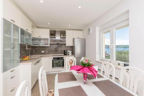 Apartments Maja - image 3