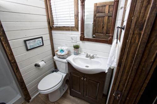 Stateline Cabin - image 14