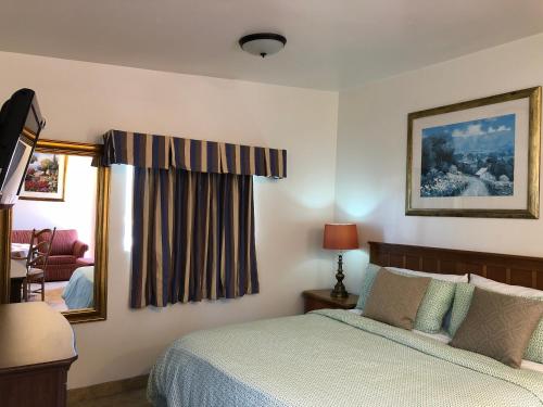 room detail thumbnail 0