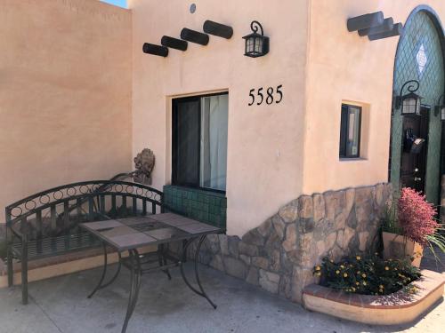 設施, Casa Del Sol in 卡平特里亞