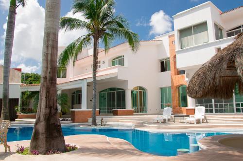 Luxury Villa Alamos