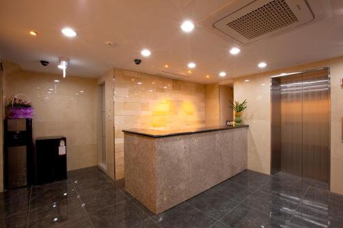 ロビー, グッドステイ ホテル 大宇 イン (Goodstay Hotel Daewoo Inn (Korea Quality)) in 明洞（ミョンドン）