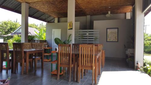 レストラン, ベアリンバンガロー (Bearlin Bungalow) in ヴァンヴィエン