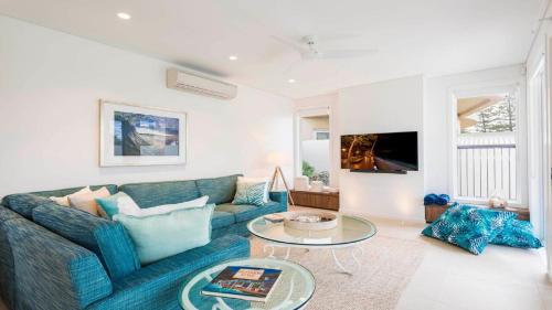 Coco de Mer Beach Villa