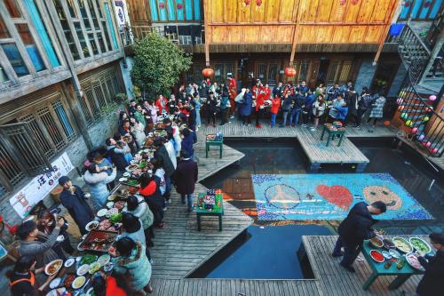 Lijiang Desti Youth Park Hostel