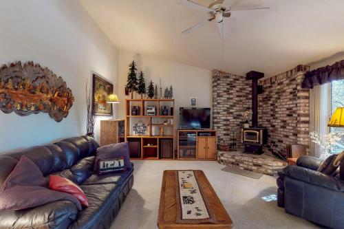 Sweet Retreat - image 4