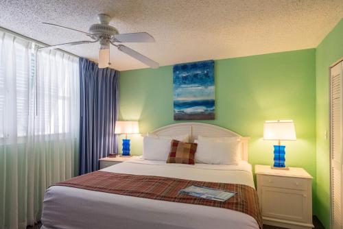 Sunrise Suites Grand Bahama Suite #106 - image 10