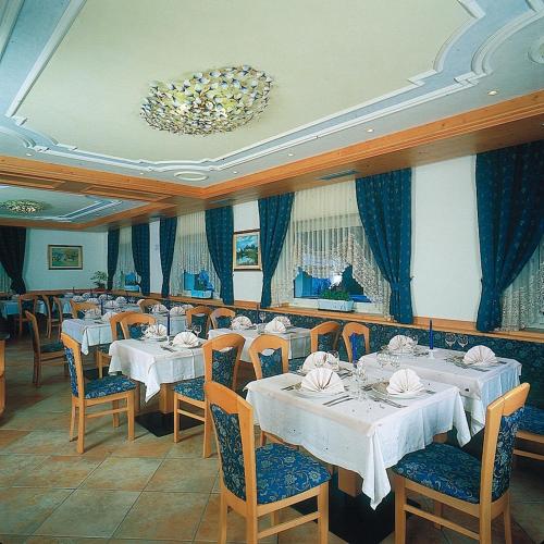 Piccolo Hotel - image 10