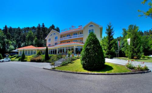 Villa Medici Hotel & Restaurant - image 13