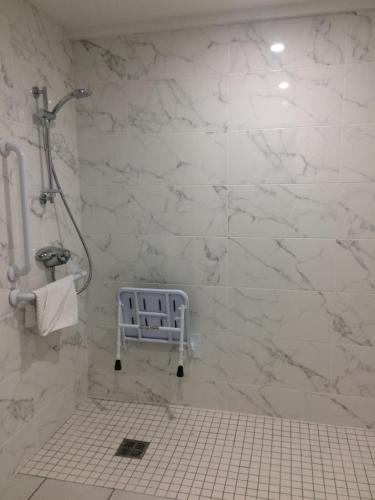 Falls Hotel & Spa - image 6