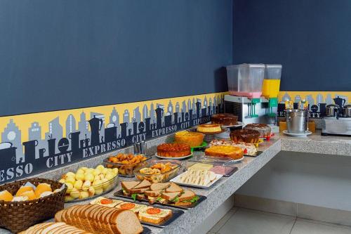 Ēdiens un dzērieni, Hotel Cadori in Paiçandu