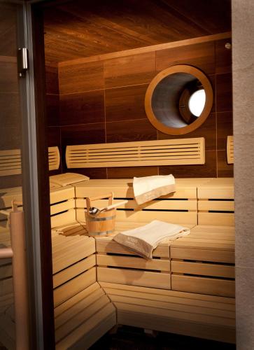 Grand Hotel Wien - image 9