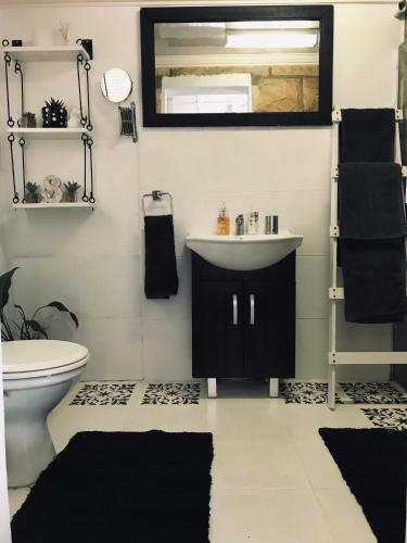 Makoadi Farms Guesthouse Makoadi Farms Guesthouse