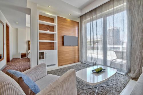 The George Urban Boutique Hotel - image 4
