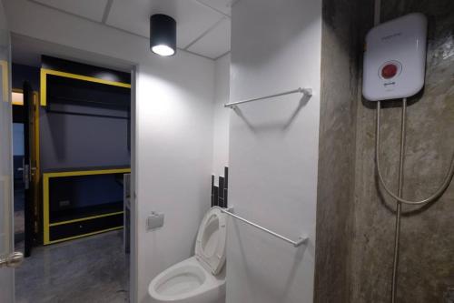 Ratch66 Huai Khwang MRT, Bangkok (fotografie 10)
