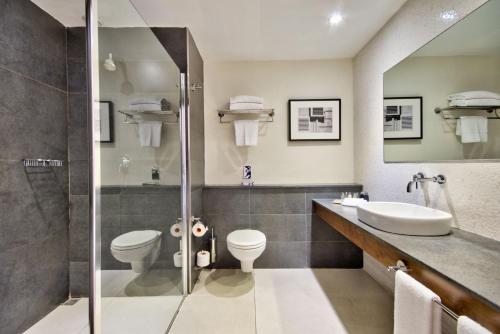 The George Hotel