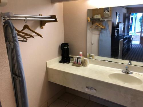 University Inn Oxford (MS)