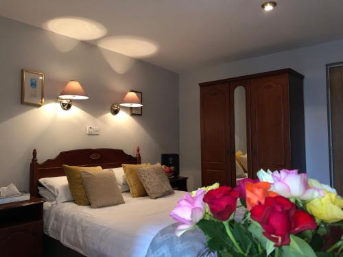 Tully's Hotel in Castlerea