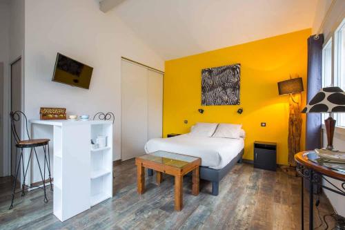 Double Room with Spa Bath