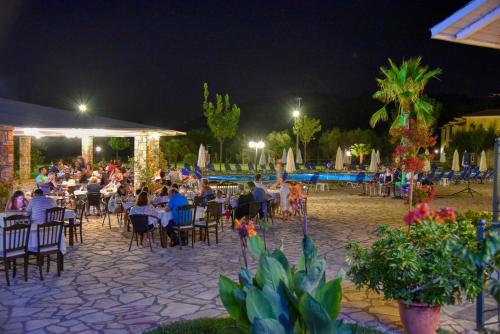 Perdika Resort in Karavostasi