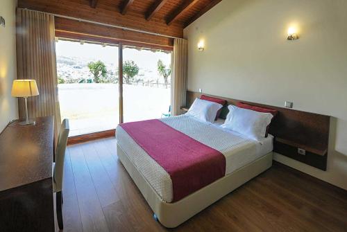  Casa de Pedra in Cossourado