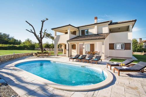  Guida, Unterkunft in Labin