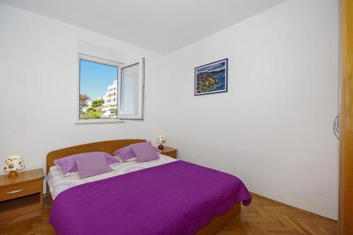 Apartments by the sea Split - 7589, Split (photo 2)