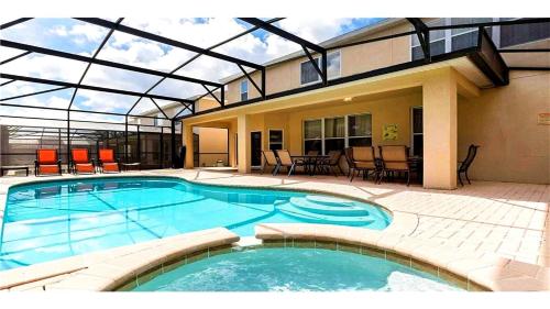 Windsor Hills 6 Bedrooms Pool Villa, 2.5 miles to Disney - 2607DS in Orlando, USA