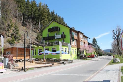 ACTION FOREST HOTEL mit Kletterwald & Stand Up Paddle Station Am Titisee 