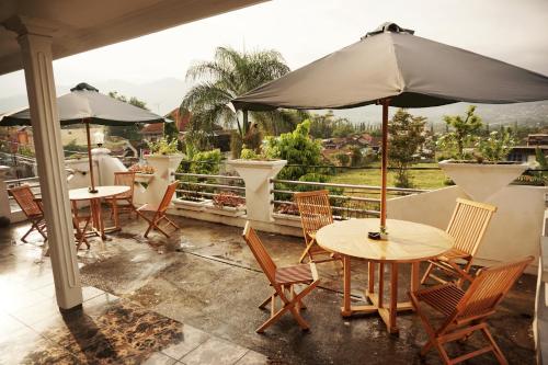 Villa Cemara
