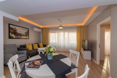 Feri Suites - image 4
