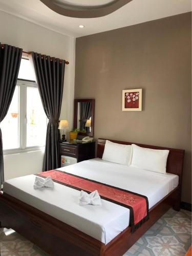 Sunny A Hotel in Hue