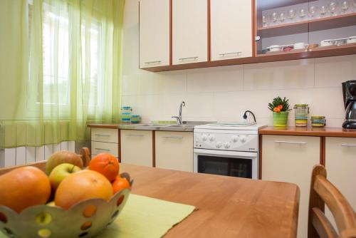 Apartments Kraljic - image 10
