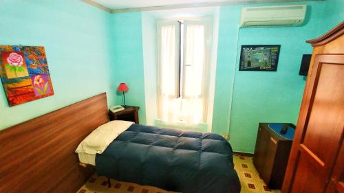 1 twin bed