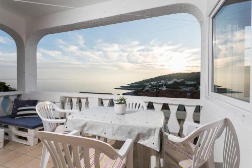 Apartments with a parking space Zavalatica Korcula - 16164