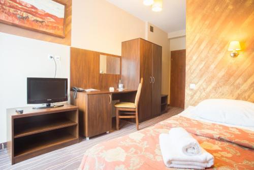 Hotel Karino Spa - image 5