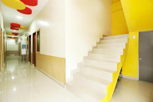 RedDoorz @ Jalan STM Medan in Medan Amplas