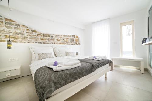 MEMENTO B&B Piran – Piran, MO
