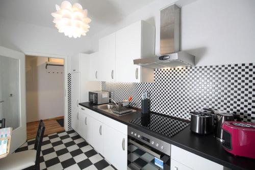 Schiller-Quartier 15 - main image