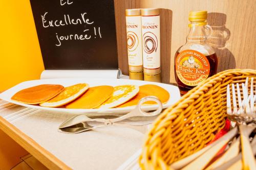 Appart-Hotel Mer & Golf City Perpignan Centre - image 3