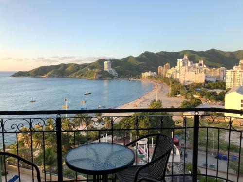 Edifico El Peñon Del Rodadero Apto. 405A — rental in Carrera 1 #17-69 el Rodadero, Santa Marta, Santa Marta CO, 470004