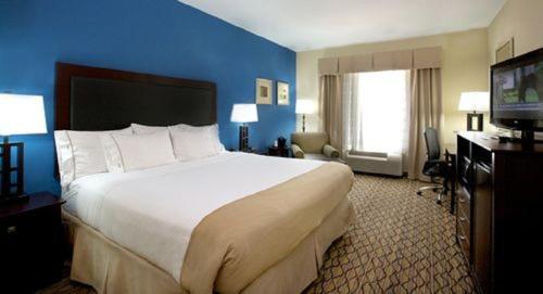 Holiday Inn Express and Suites Bossier City Louisiana Downs, an IHG Hotel in Bossier City, USA