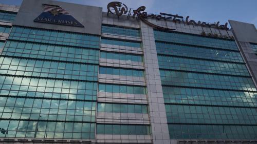 Palm Tree Condos across NAIA3 by Beth Palm Tree Condos across NAIA3 by Beth