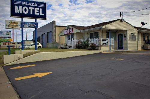 Plaza Motel Joplin