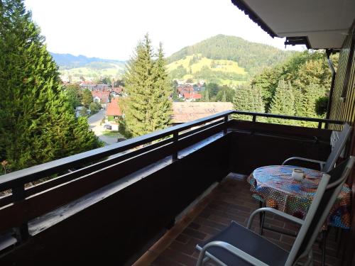 3-Rooms Apartment with 2 Balconies