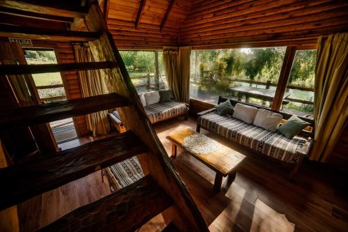 Cabin (4 Adults) image 9
