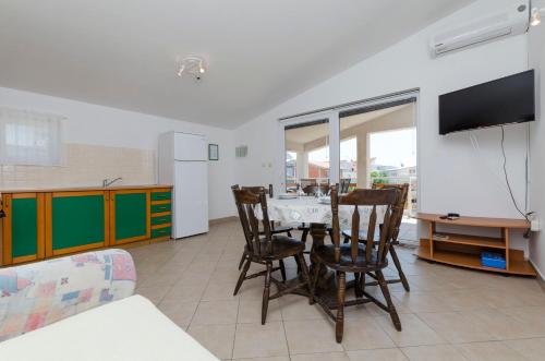 Apartments Marija Jug - image 14